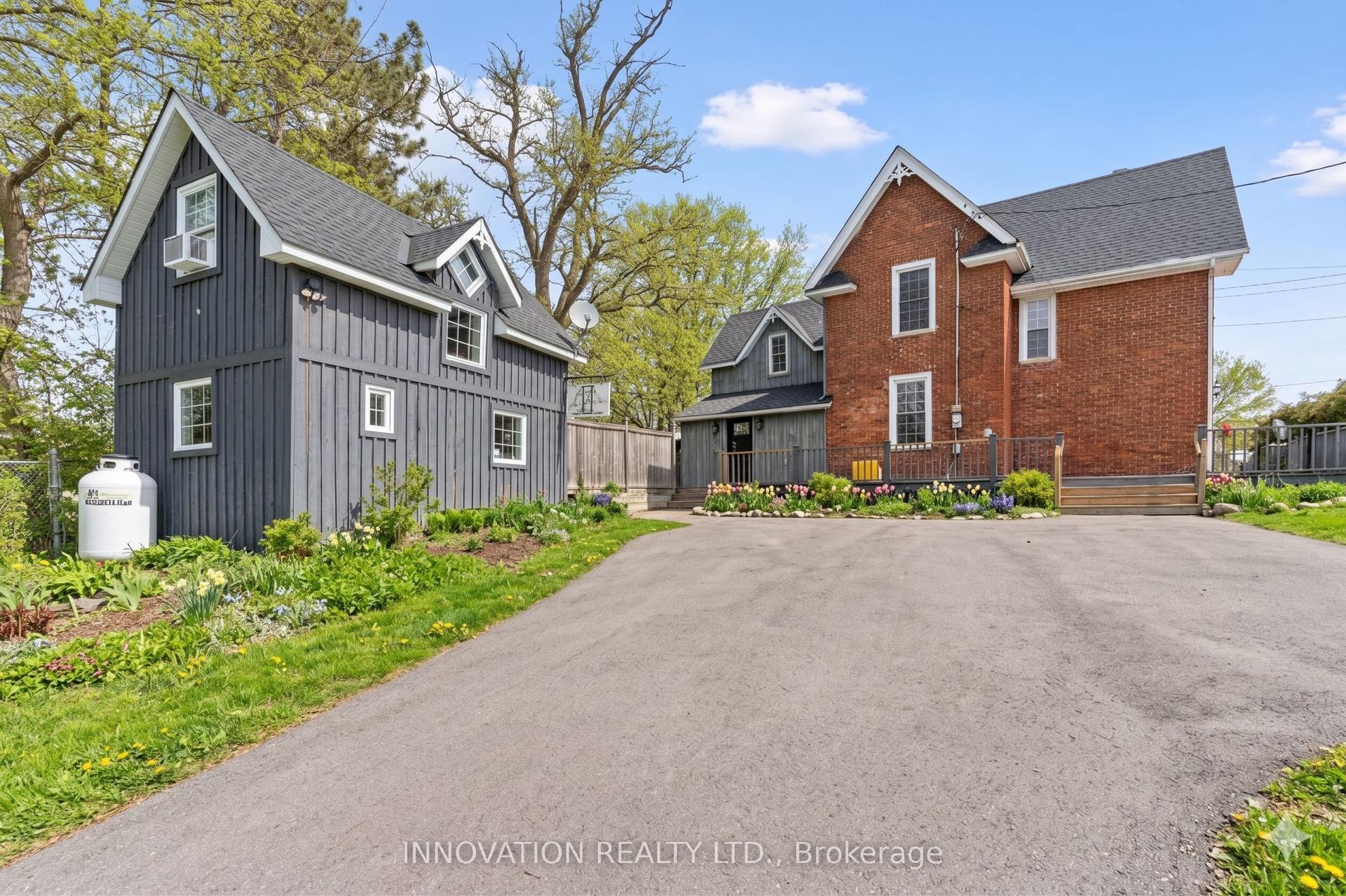 348 Donald B. Munro Drive #2 ##2, Carp - Huntley Ward — Detached for lease, photo 1