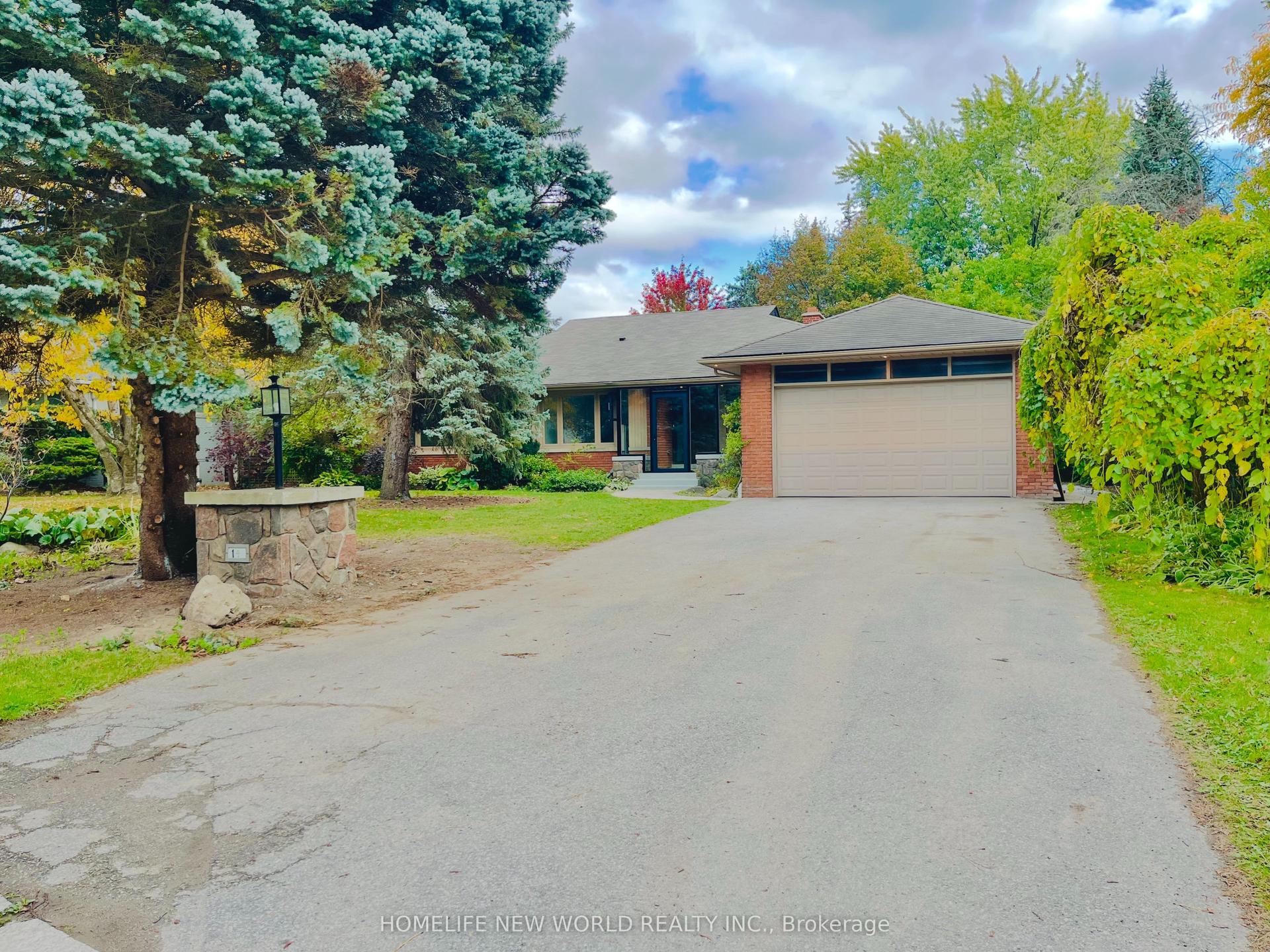 14 ROLLSCOURT Drive, Toronto — Detached for lease, photo 1
