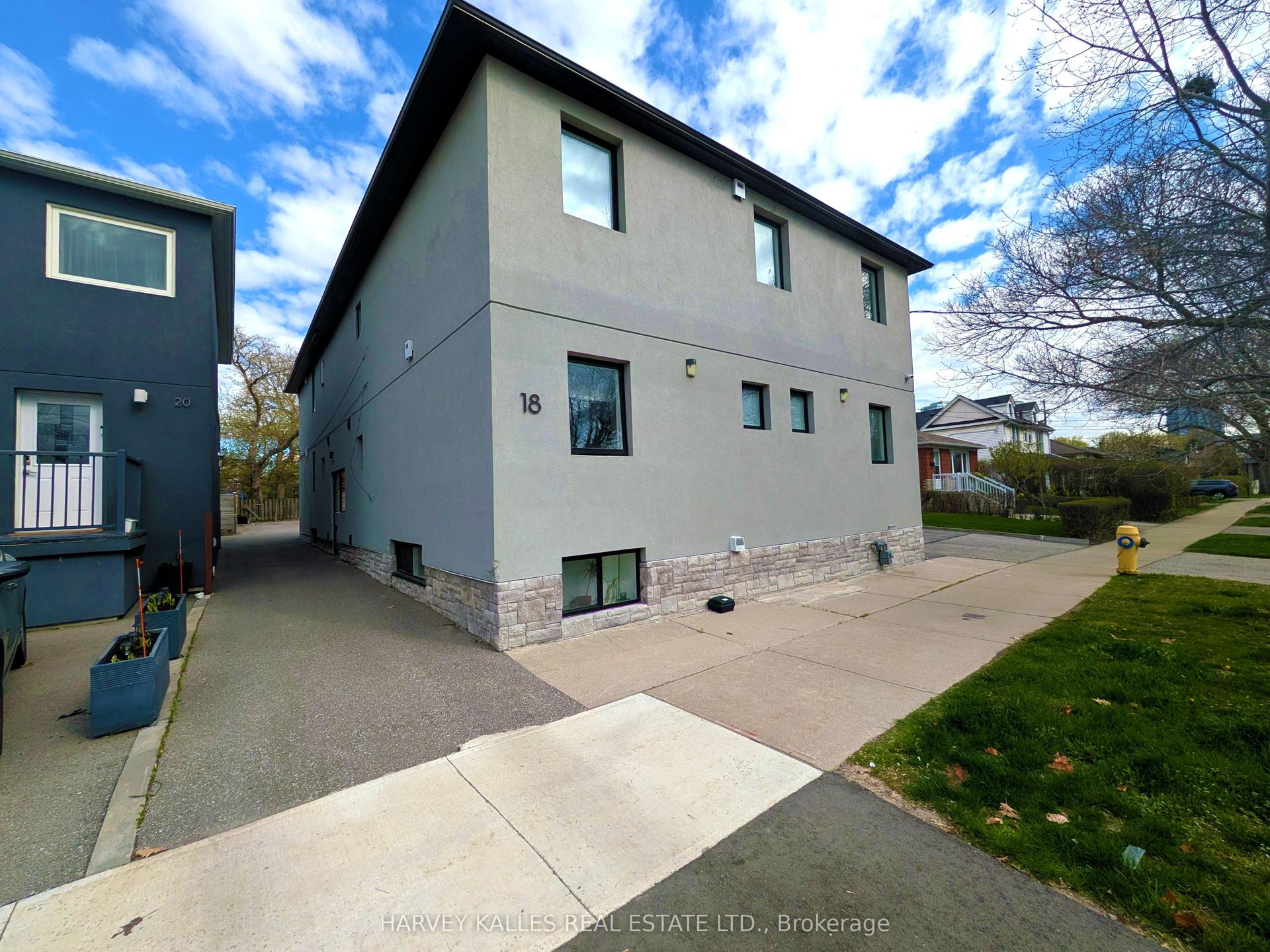 18 Cavell Avenue — photo 1