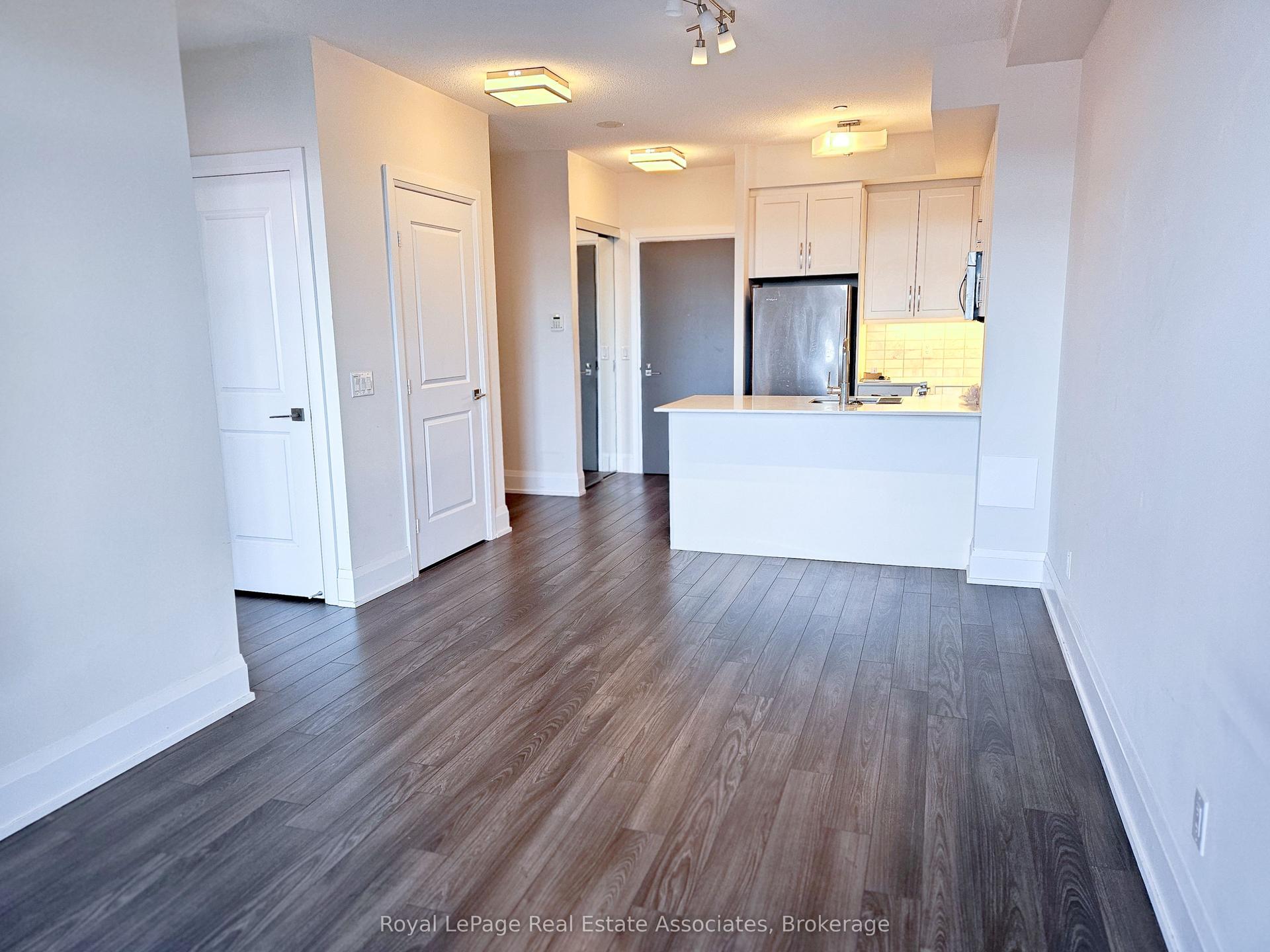 1 Old Mill Drive 807 #807, Toronto — Condo for lease, photo 1