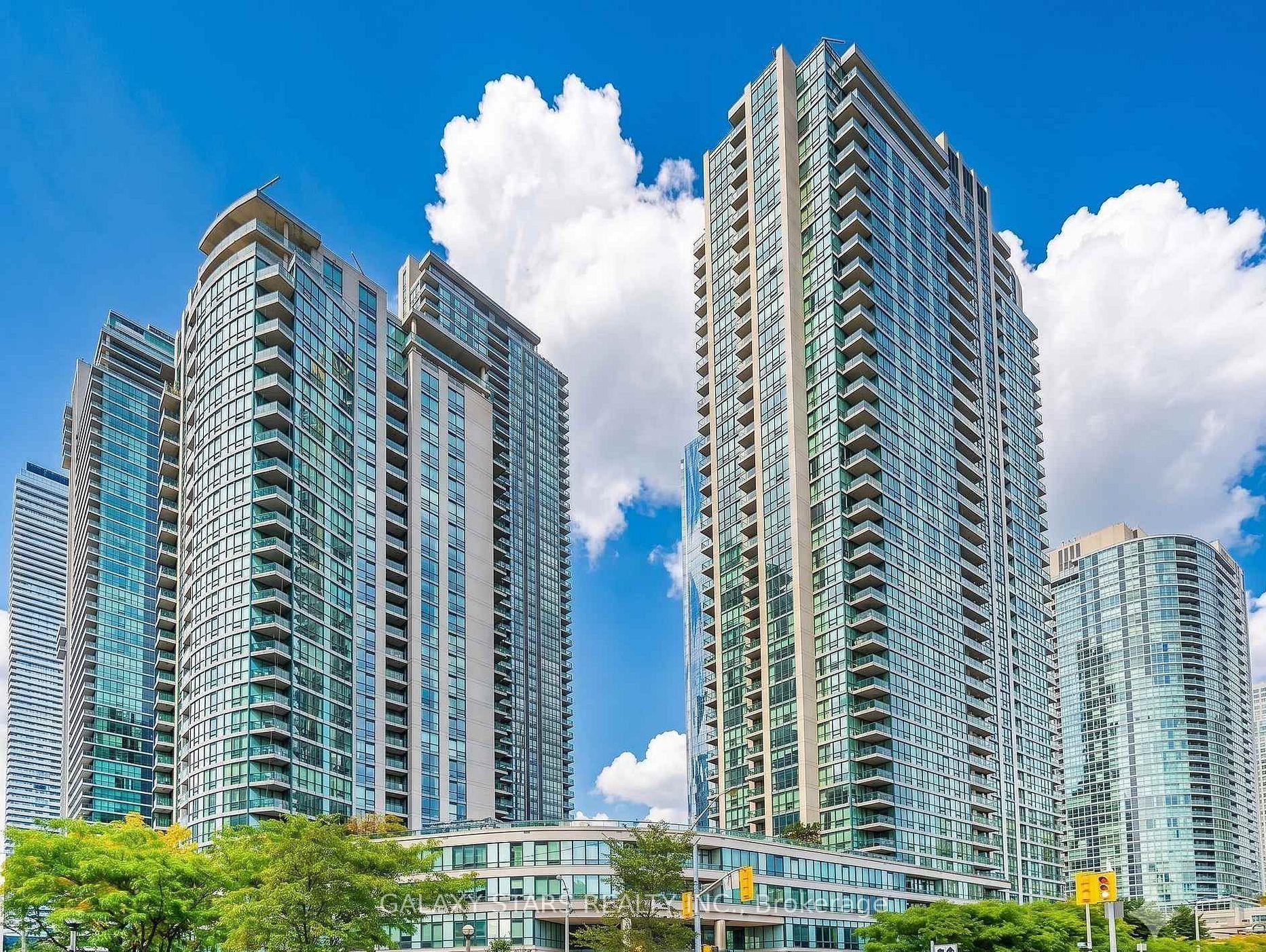 16 Yonge Street 402 #402, Toronto — Condo for lease, photo 1
