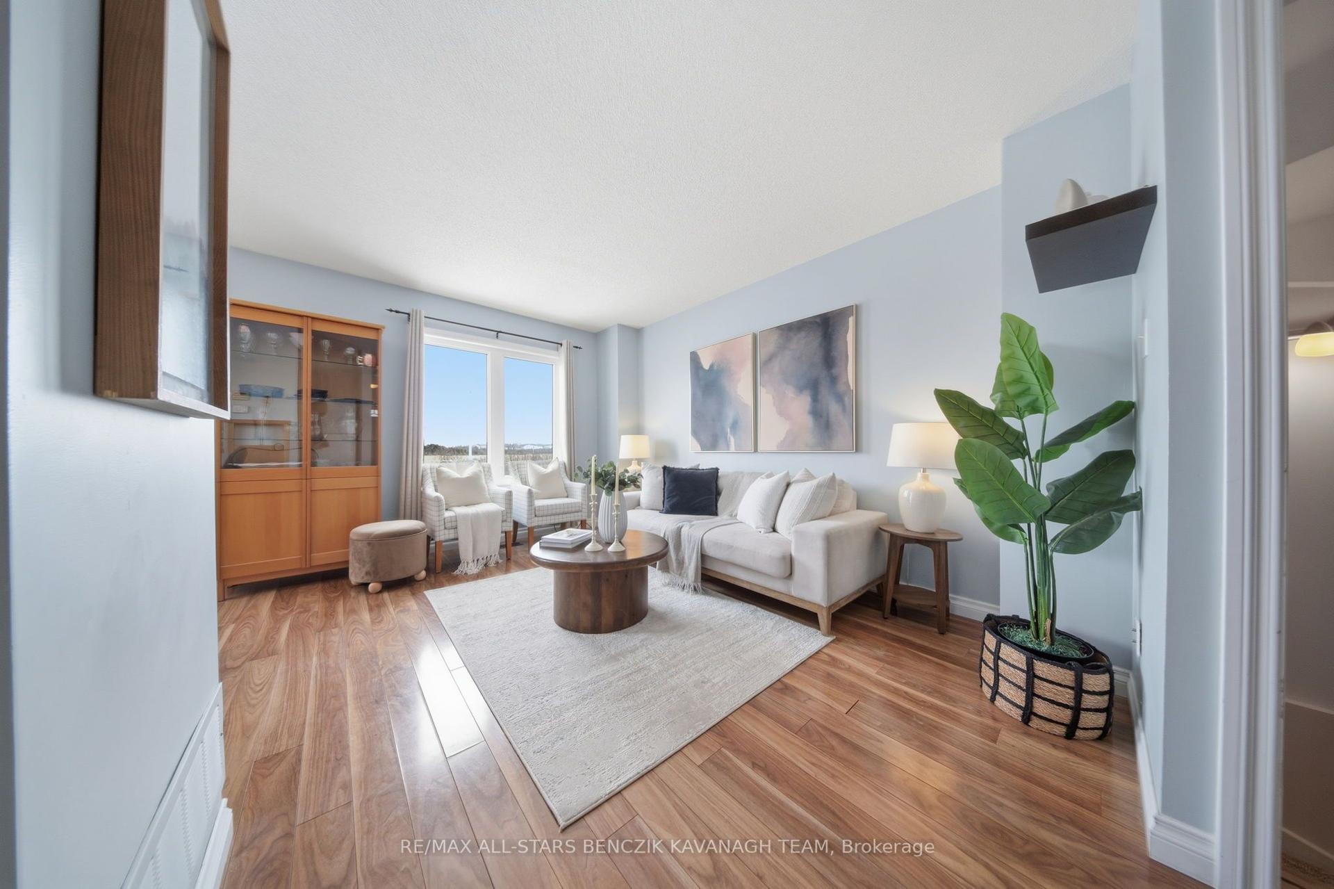 103 Lorne Street — photo 1