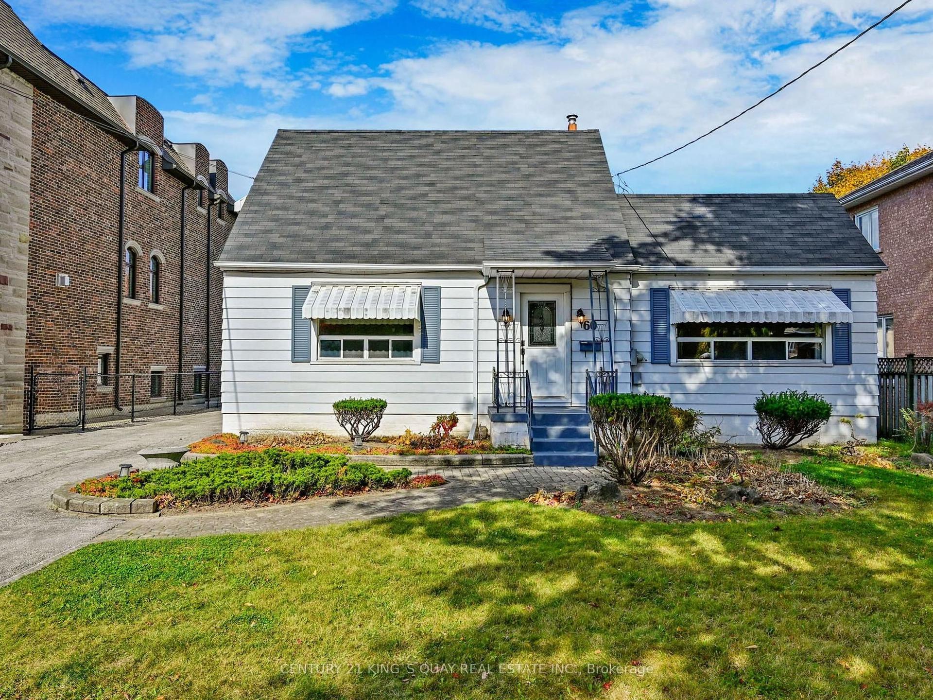 60 Northwood Drive — photo 1