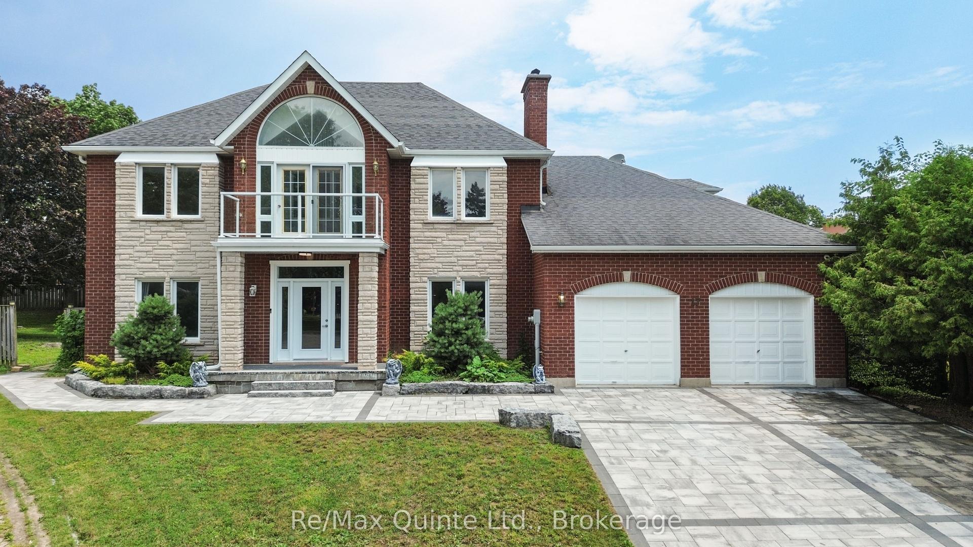 17 Applewood Court, Quinte West — Detached for sale, photo 1
