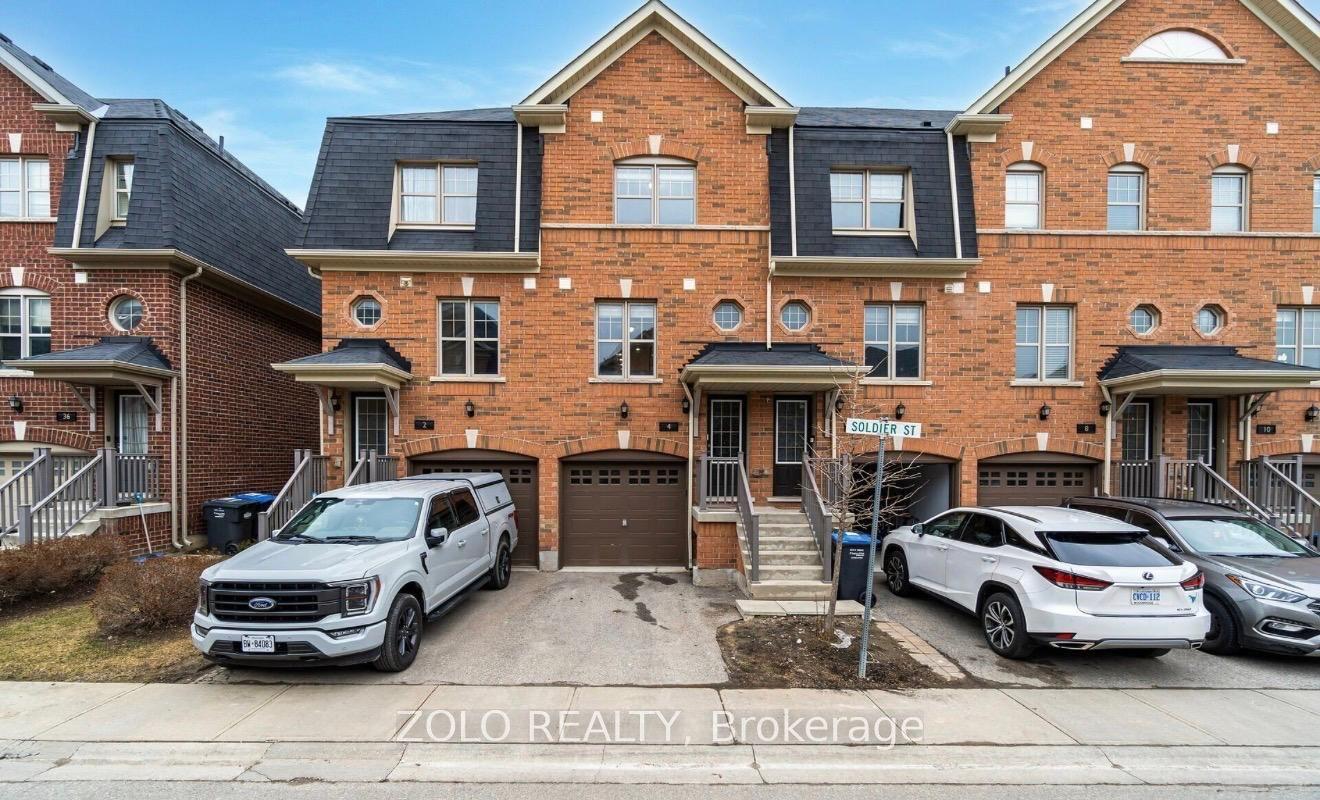 4 Soldier Street, Brampton — Condo Town for lease, photo 1