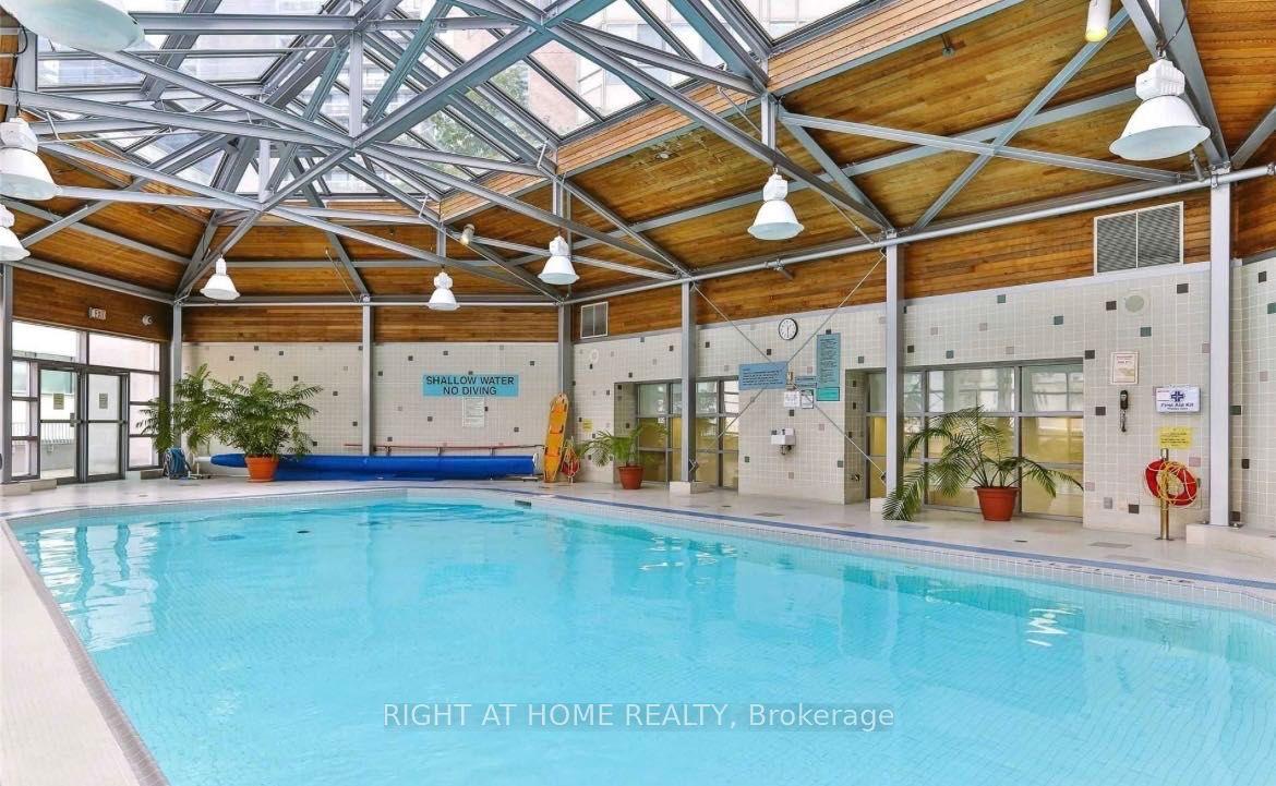 44 Gerrard Street W 1809 #1809, Toronto — Condo for lease, photo 1