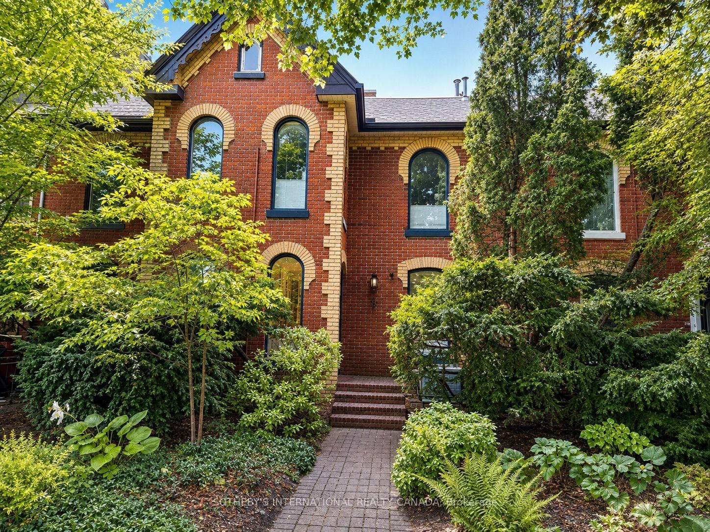 9 Rose Avenue, Toronto — Townhouse for sale, photo 1