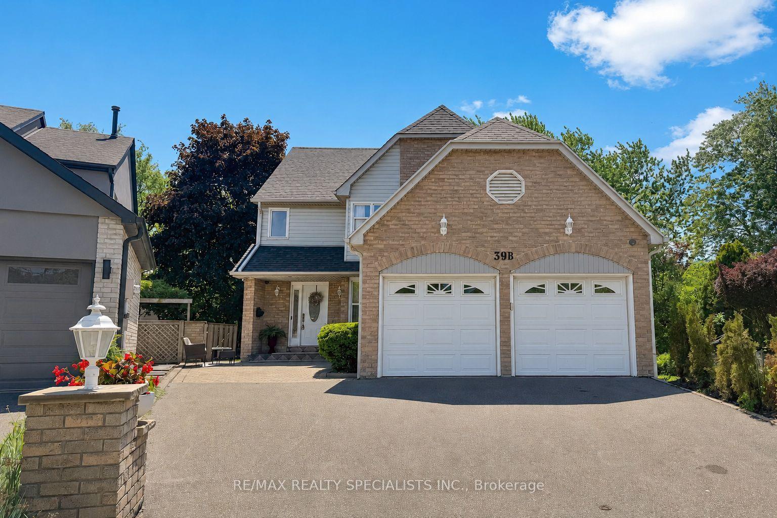 39 B Newington Crescent — photo 1