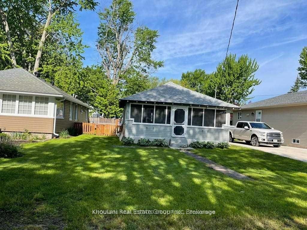 315 EASTWOOD Avenue — photo 1