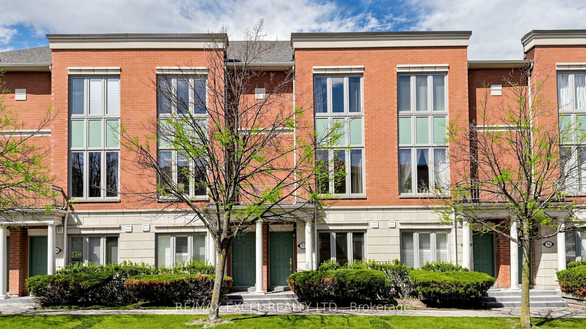 72 Suncrest Boulevard — photo 1