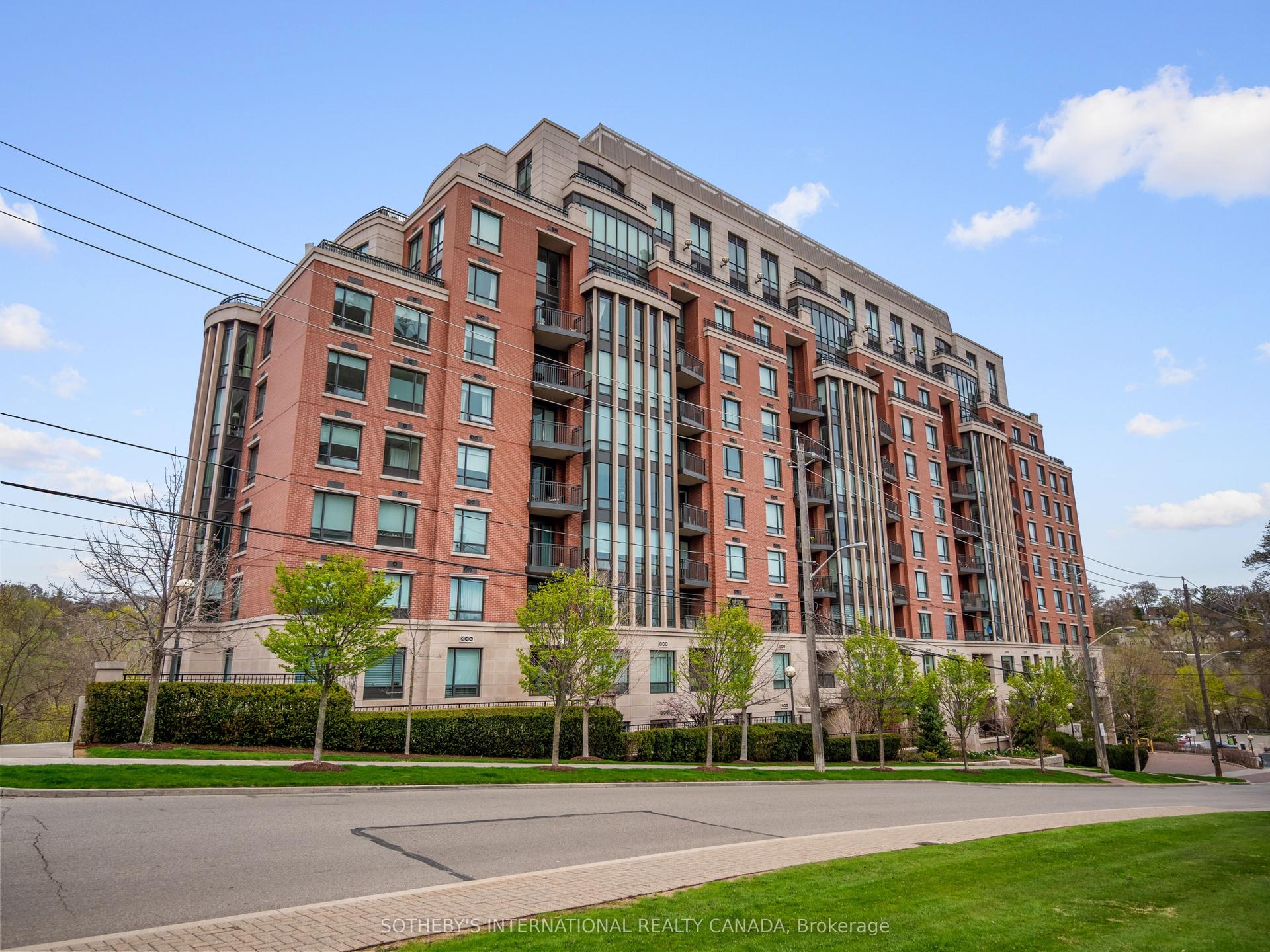 30 Old Mill Road 301 #301 — photo 1