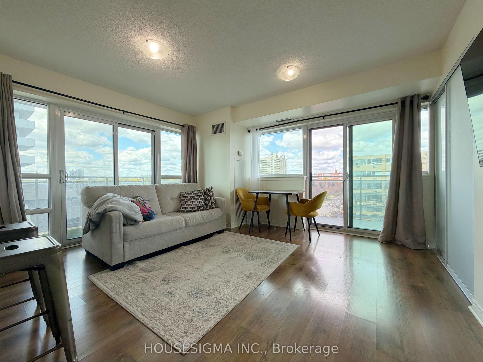 215 Queen Street E 509 #509 — photo 1