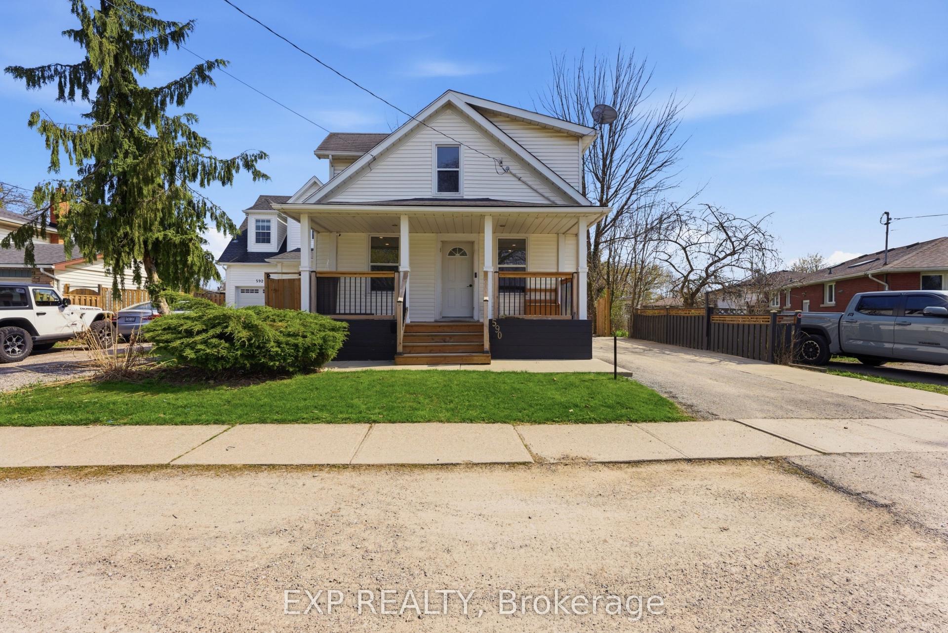 590 Scott Street, St. Catharines — Detached for sale, photo 1