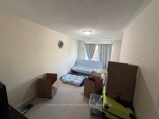 705 Sauve Street — photo 1