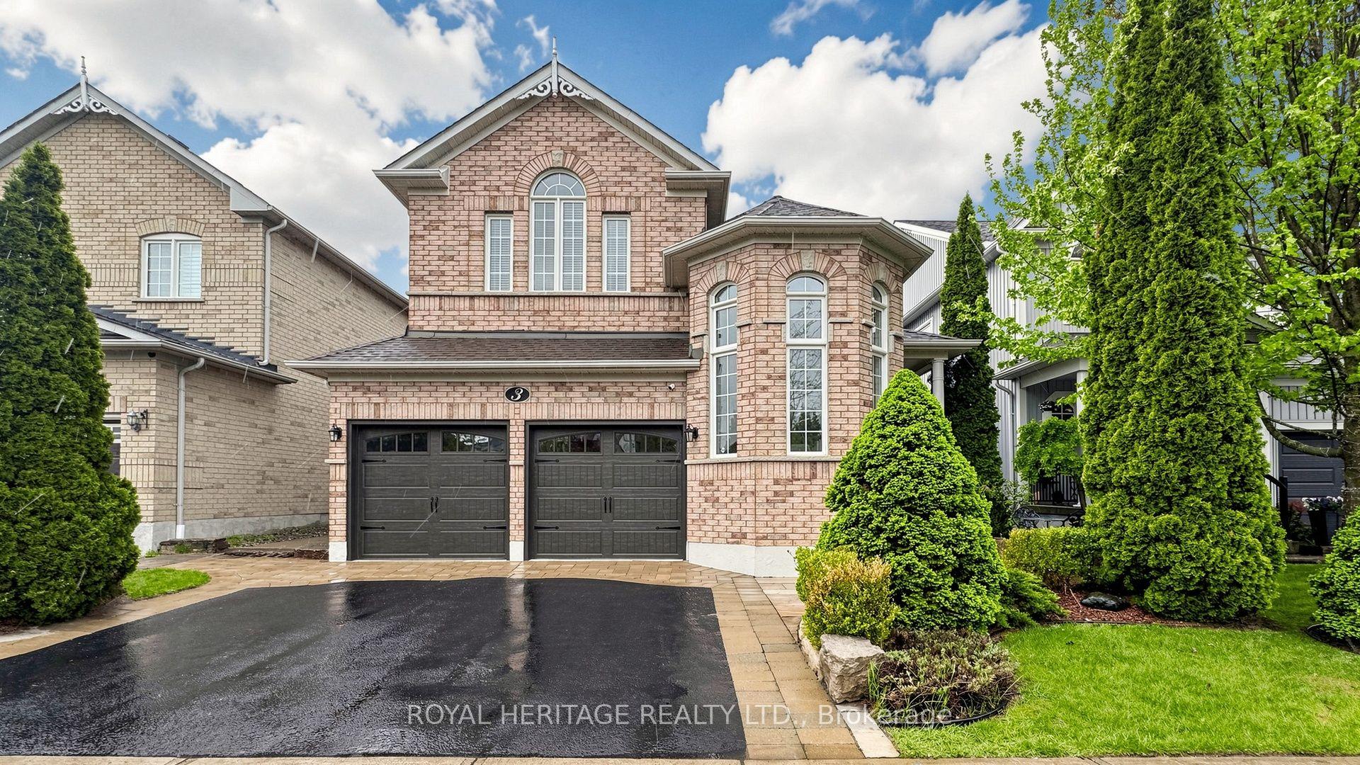 3 Kinross Avenue — photo 1