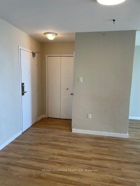 563 Mornington Avenue 1103 #1103 — photo 1