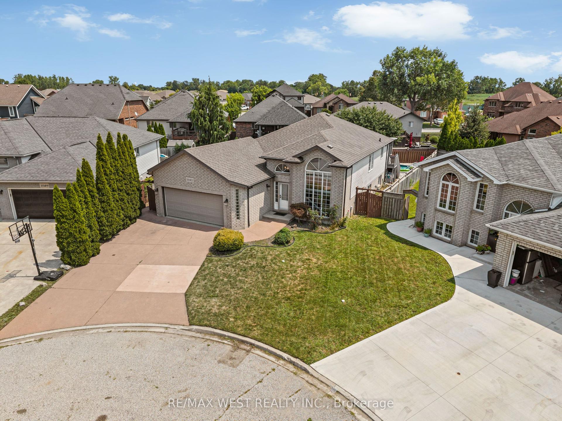 11143 Ancona Crescent — photo 1