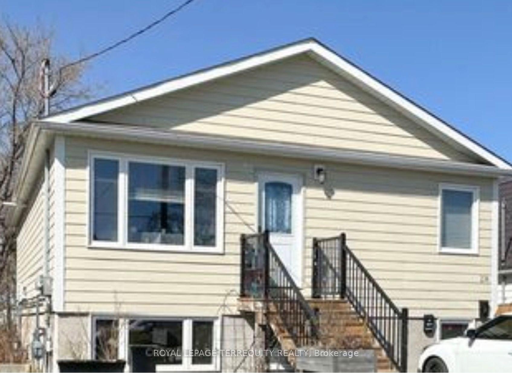 252 Bloor Street E — photo 1