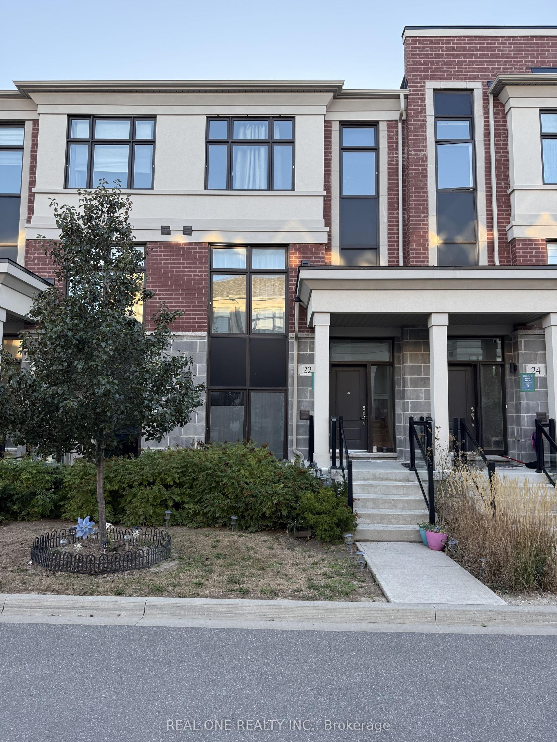 22 Andalusia Lane, Markham — Townhouse for lease, photo 1