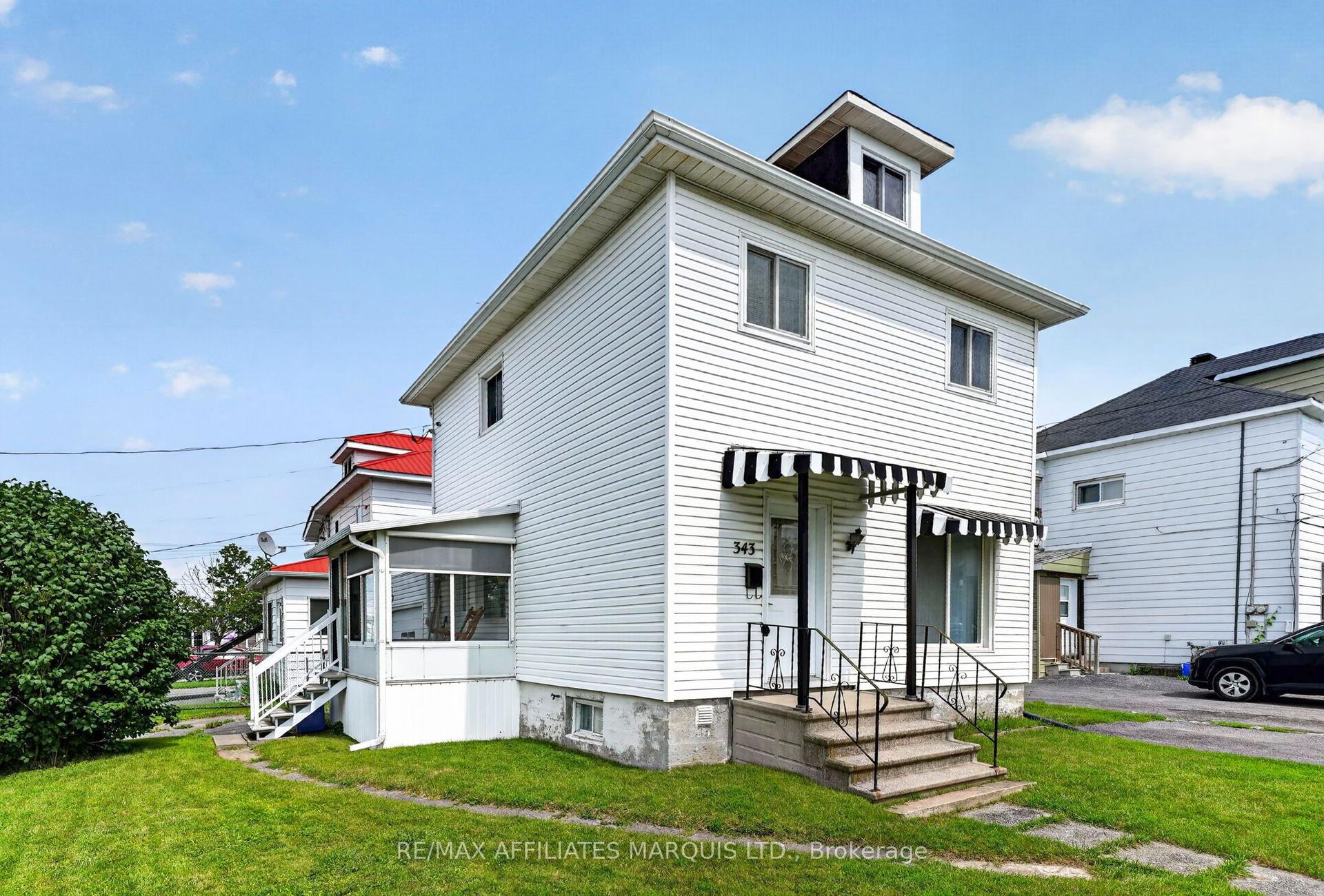 343 Carleton Street — photo 1