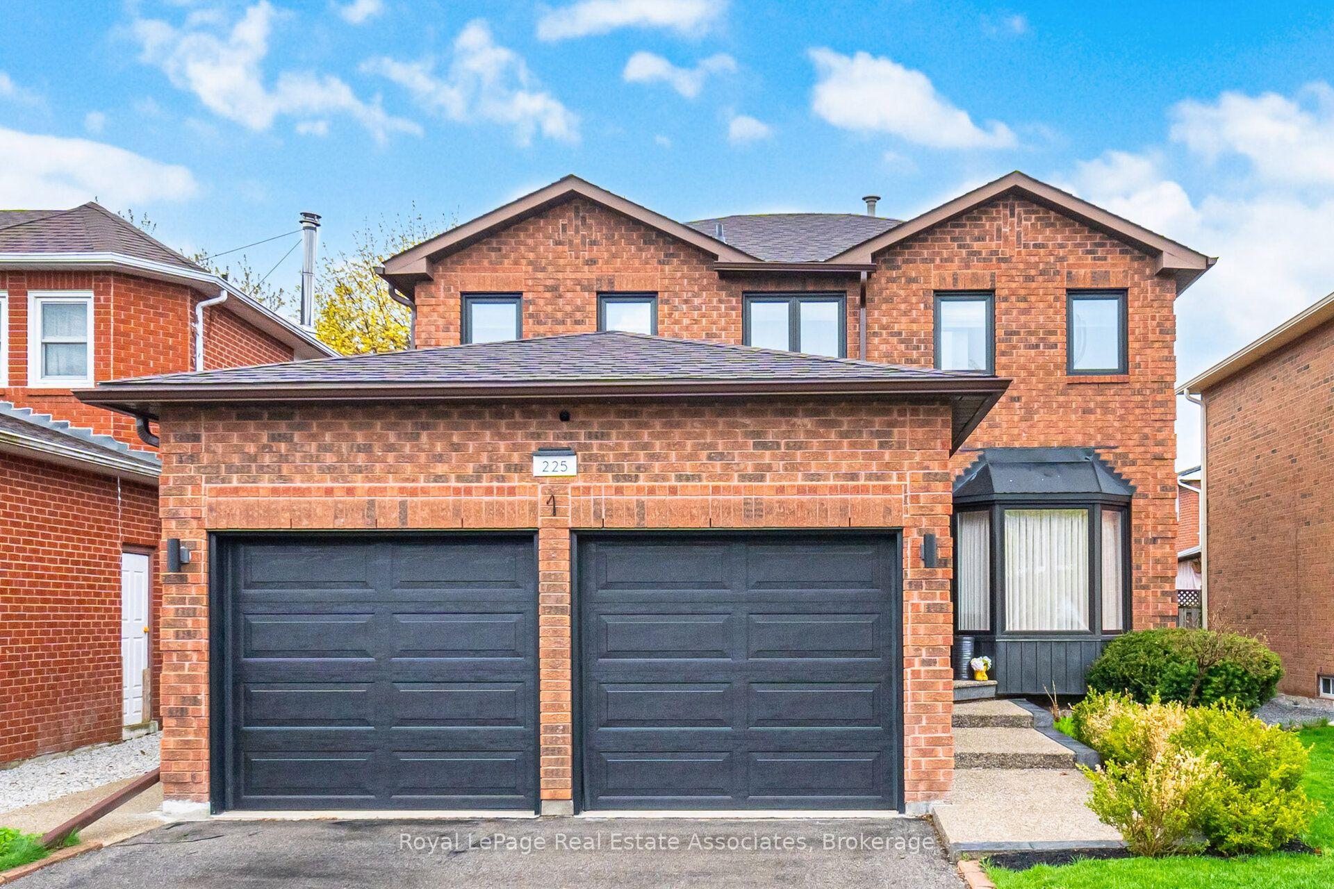 225 Barber Drive, Halton Hills — Detached for sale, photo 1