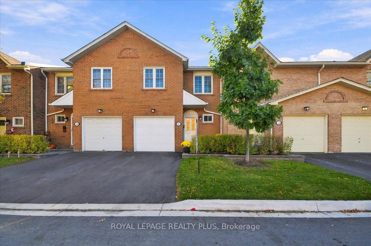 1951 Rathburn Road E 4 #4, Mississauga — Condo Town for sale, photo 1