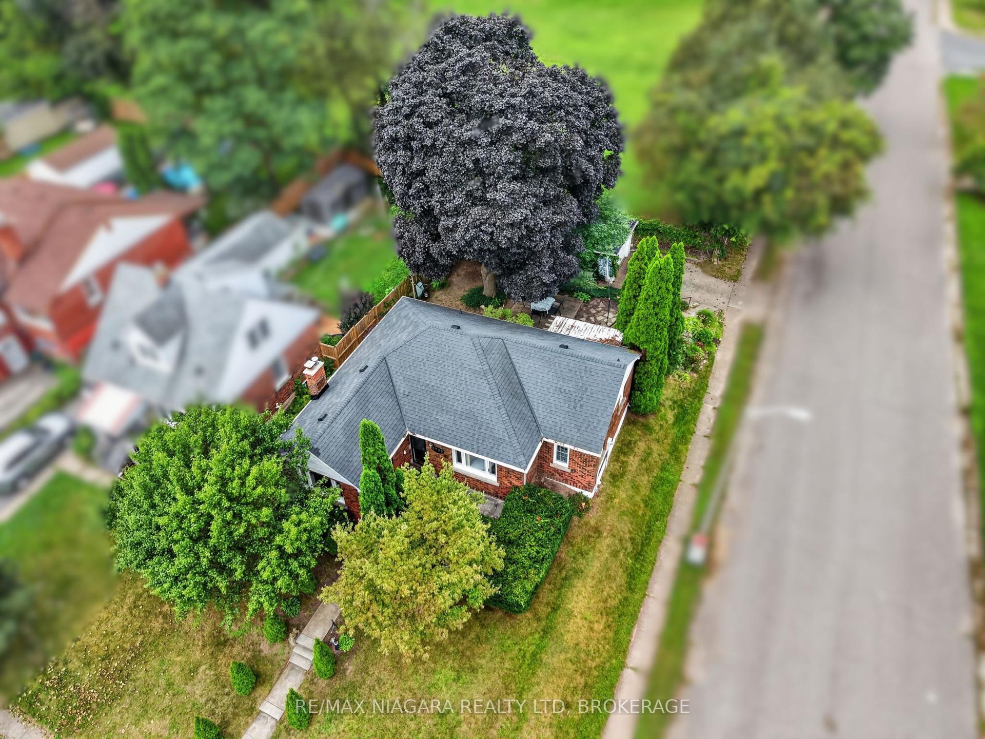 5735 Hanan Avenue, Niagara Falls — Detached for sale, photo 1