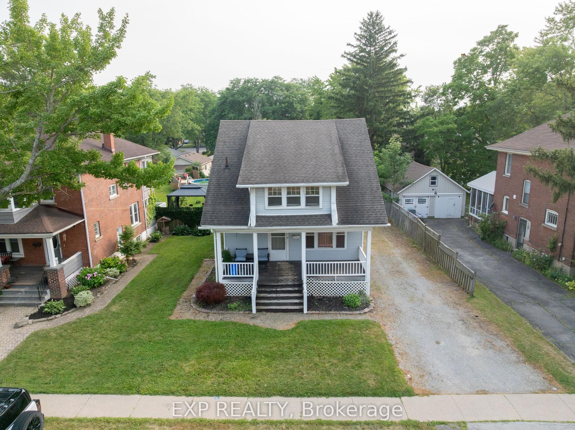 8289 Willoughby Drive, Niagara Falls — Detached for sale, photo 1