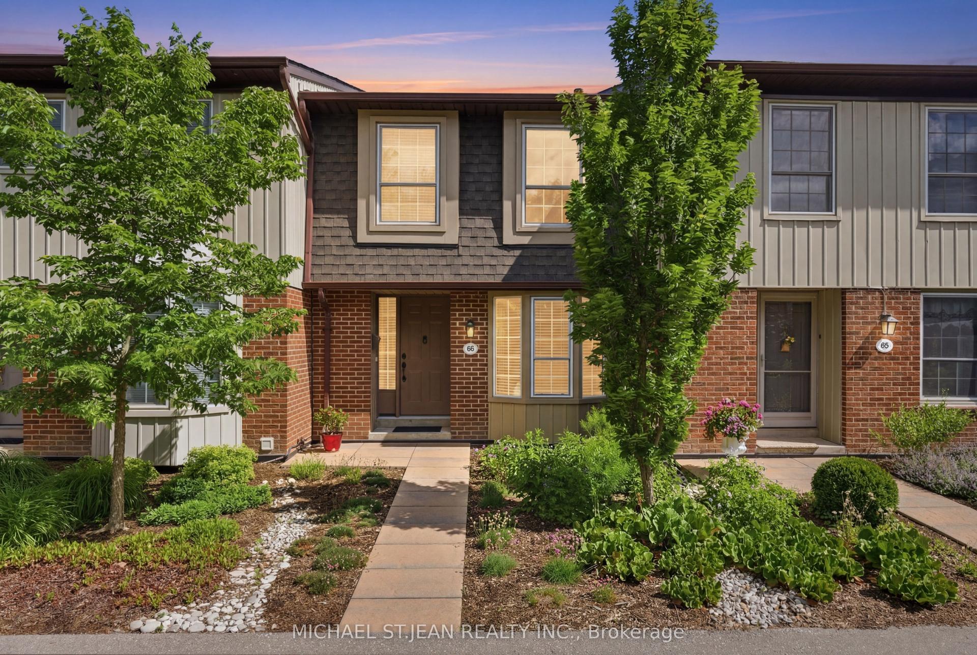 3027 Glencrest Road 66 #66, Burlington — Condo Town for sale, photo 1