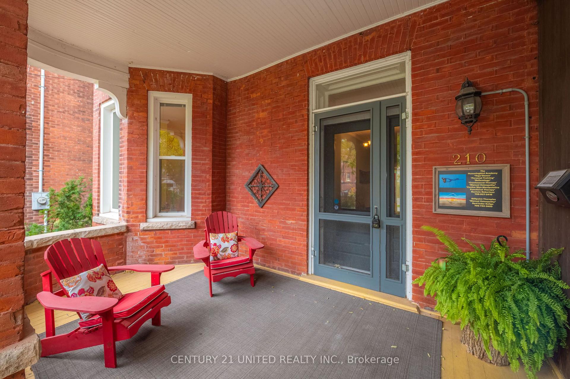 210 Mcdonnel Street — photo 1