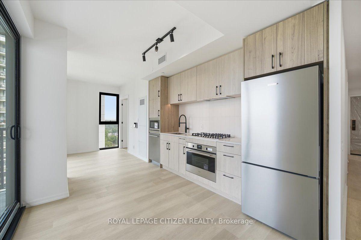 109 Erskine Avenue 1502 #1502, Toronto — Condo for lease, photo 1