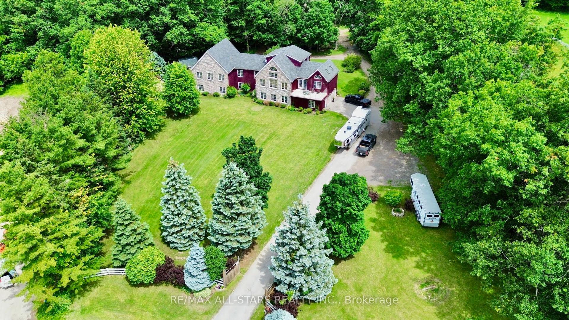 100 Snow Ridge Court, Oshawa — Detached for sale, photo 1