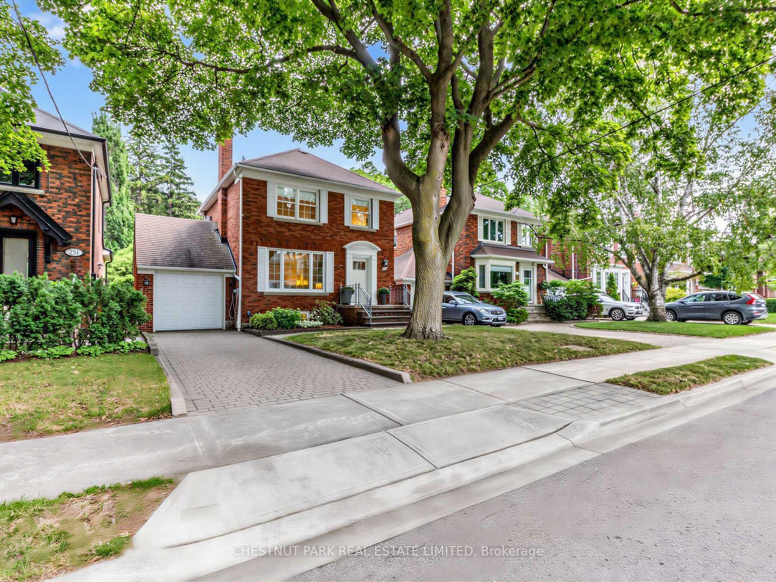 249 Hanna Road, Toronto — Detached for sale, photo 1