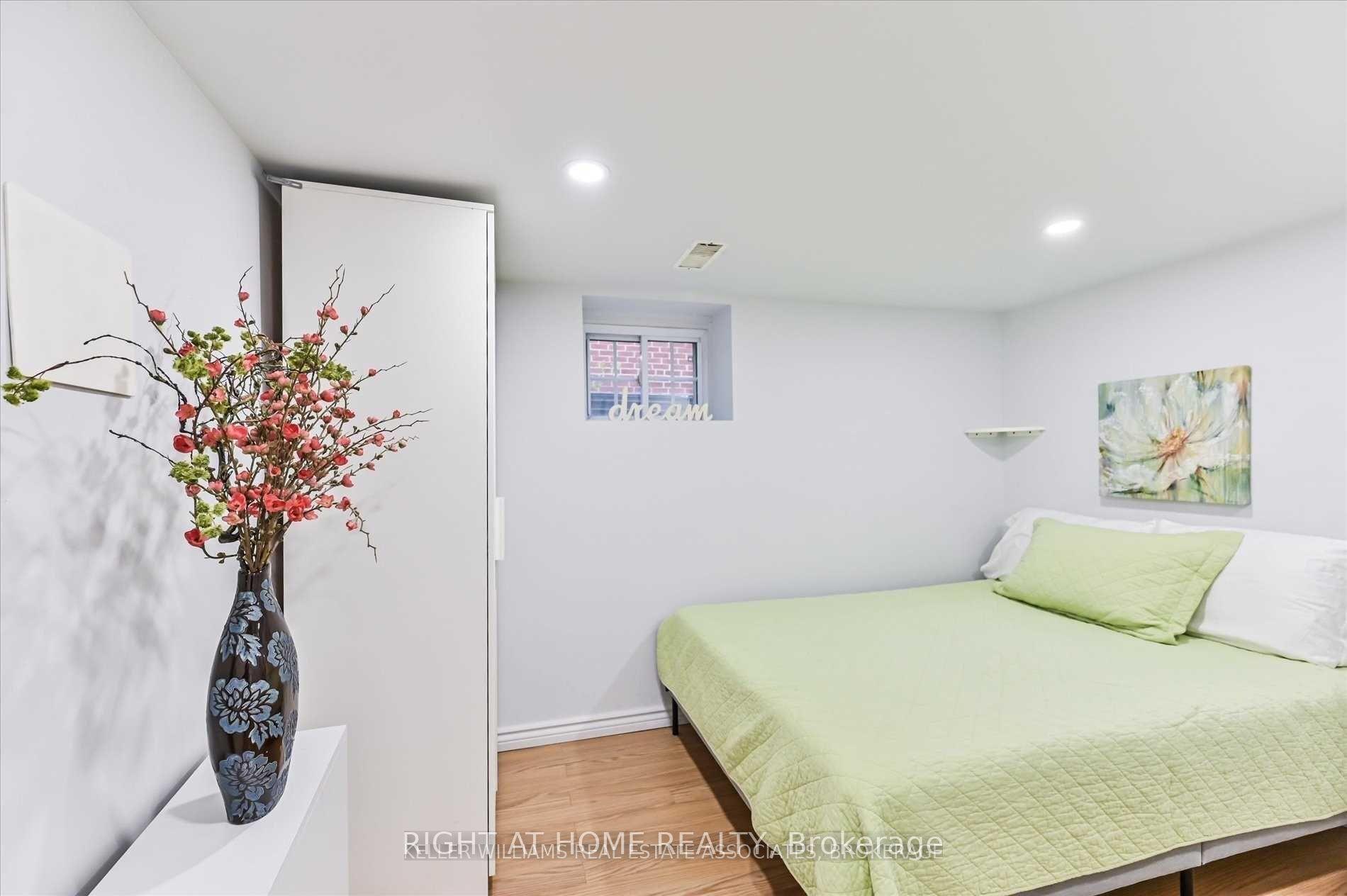 40 Plaxton Drive Lower Level #Lower Level — photo 1