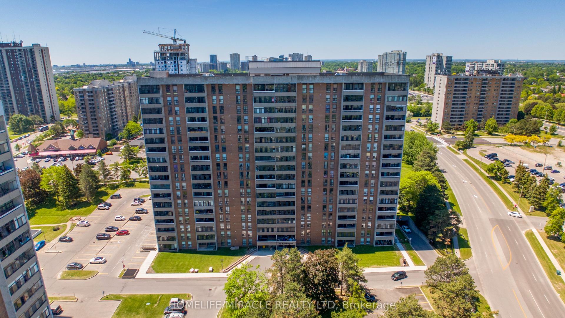 15 Kensington Road 907 #907 — photo 1