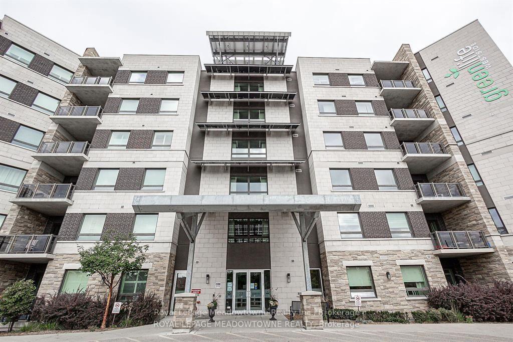 33 Whitmer Street 109 #109, Milton — Condo for sale, photo 1