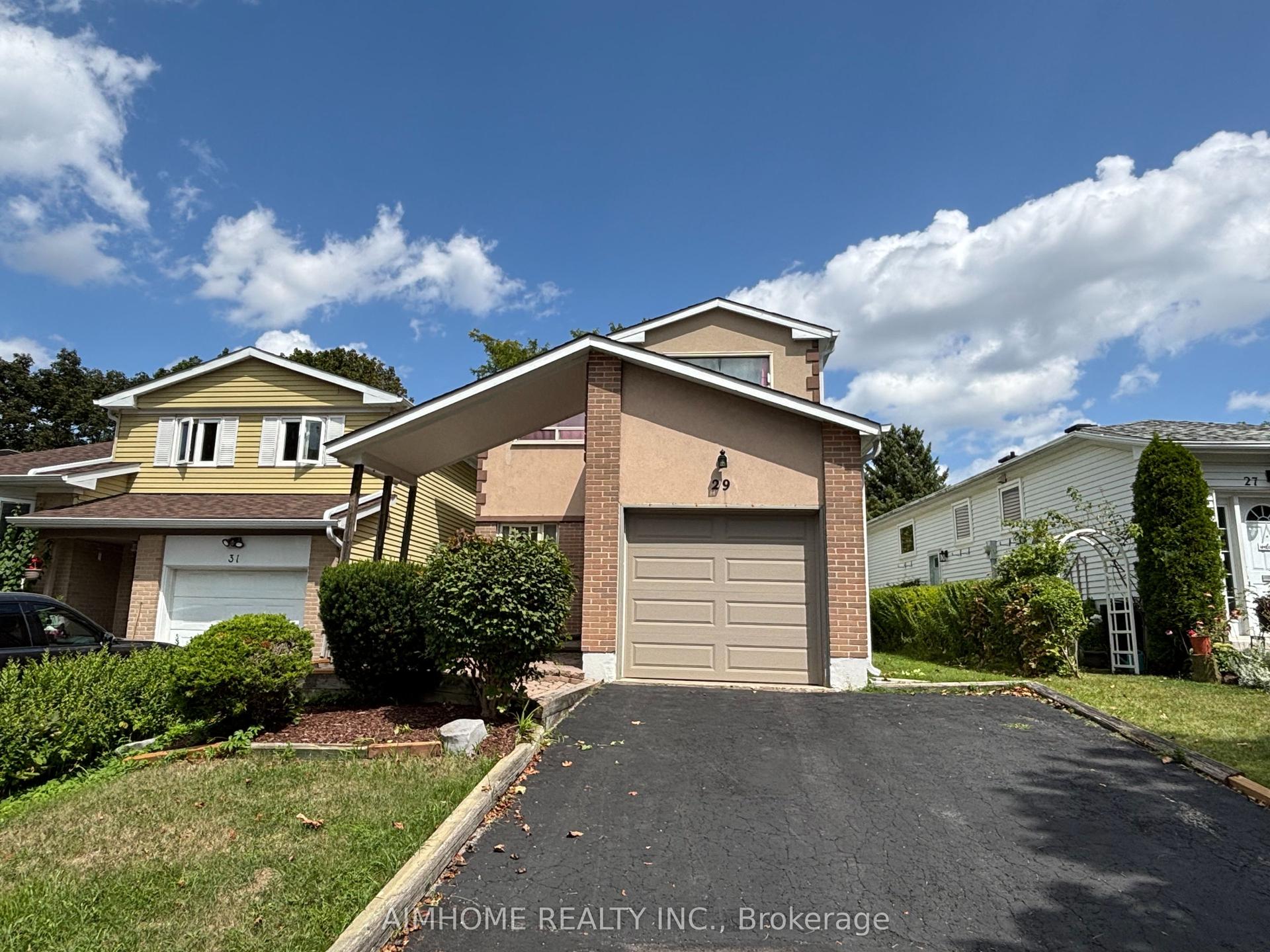 29 Snowshoe Crescent, Markham — Detached for lease, photo 1