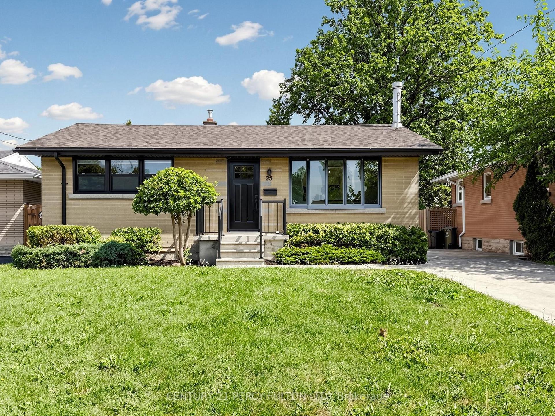 25 Kenwood Crescent, Hamilton — Detached for lease, photo 1