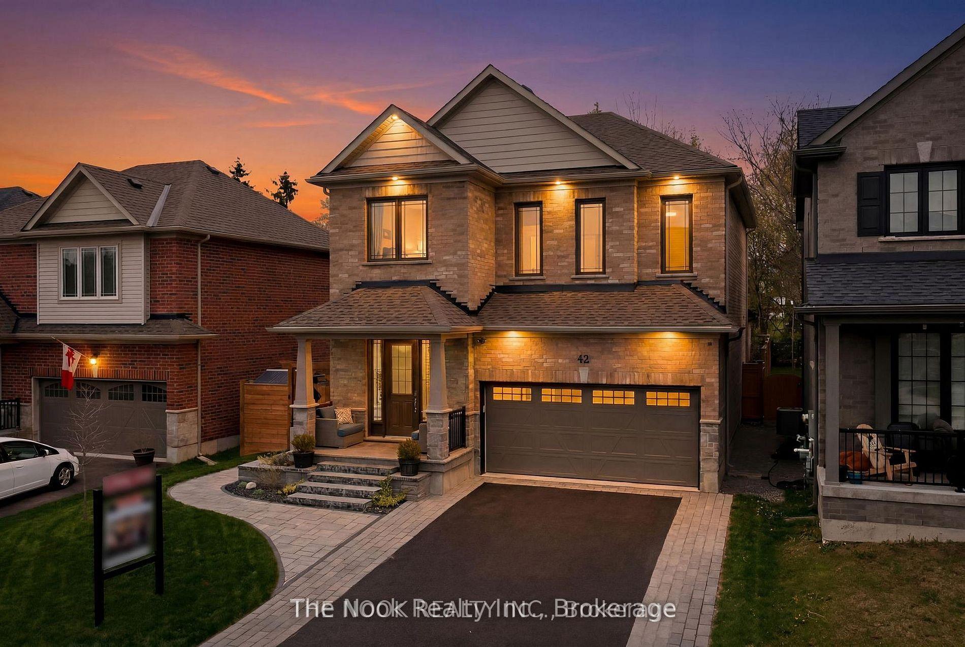 42 Drummond Street — photo 1