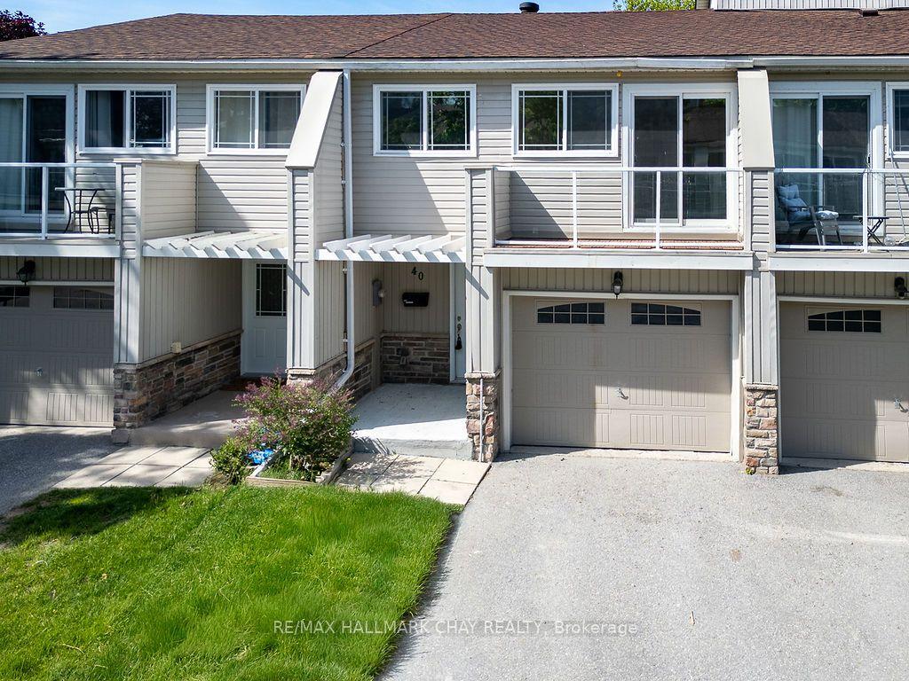 12 Lankin Boulevard 40 #40 — photo 1