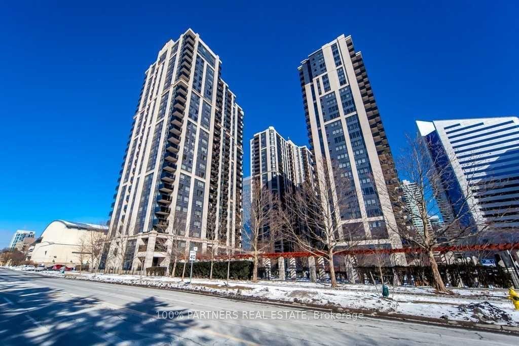 155 Beecroft Road 303 #303, Toronto — Condo for lease, photo 1