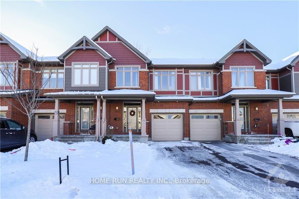 205 VISION Street, Blossom Park - Airport and Area — Townhouse for lease, photo 1