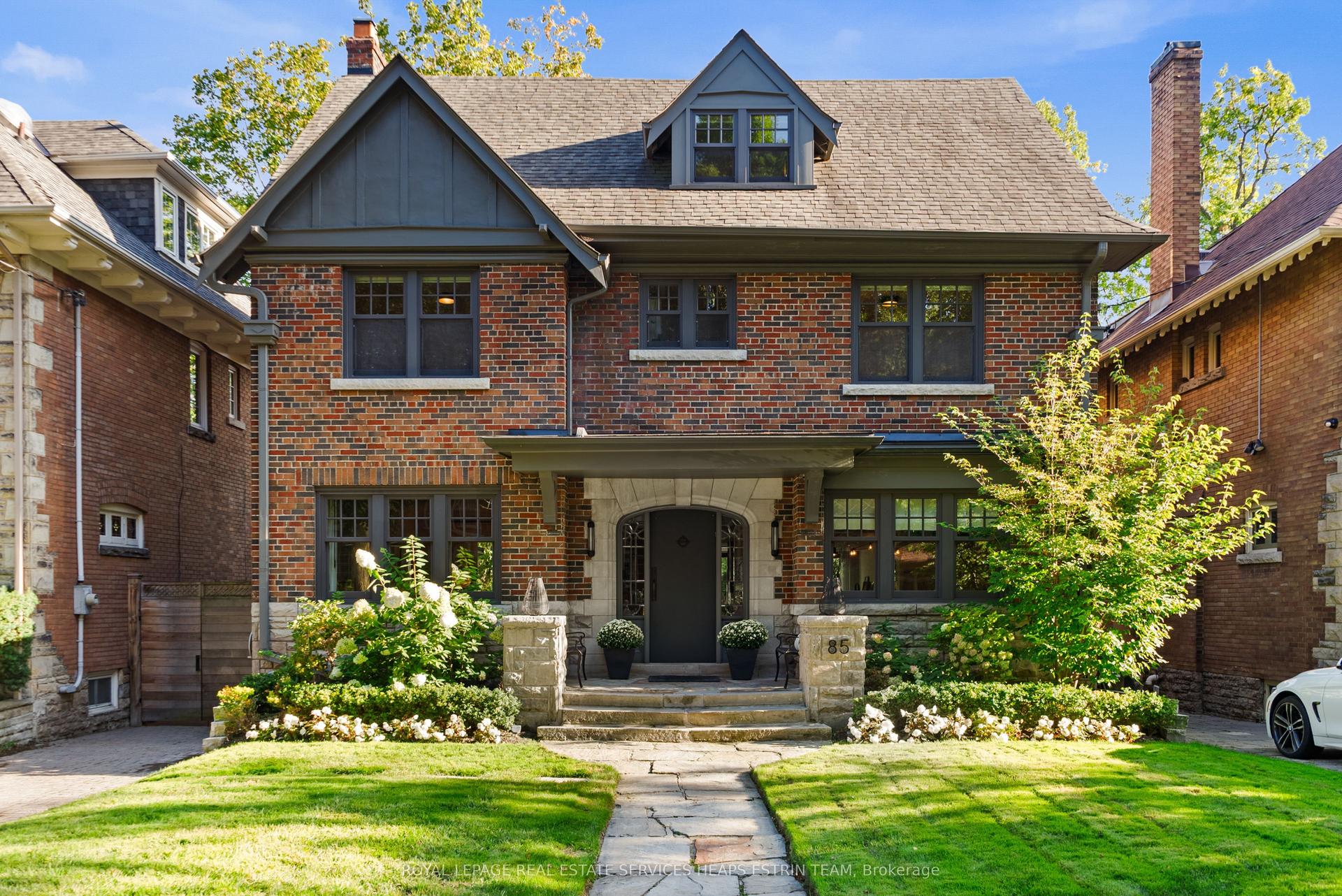 85 Douglas Drive, Toronto — Detached for sale, photo 1