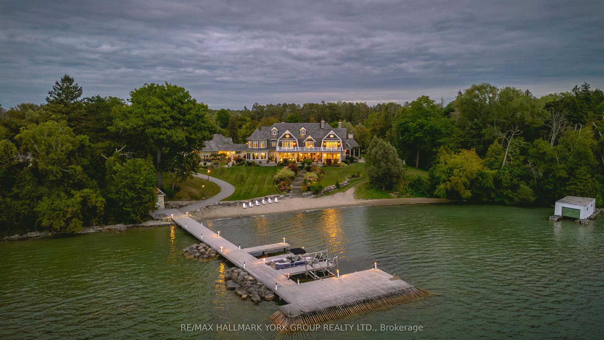 736 Lake Drive N, Georgina — Detached for sale, photo 1