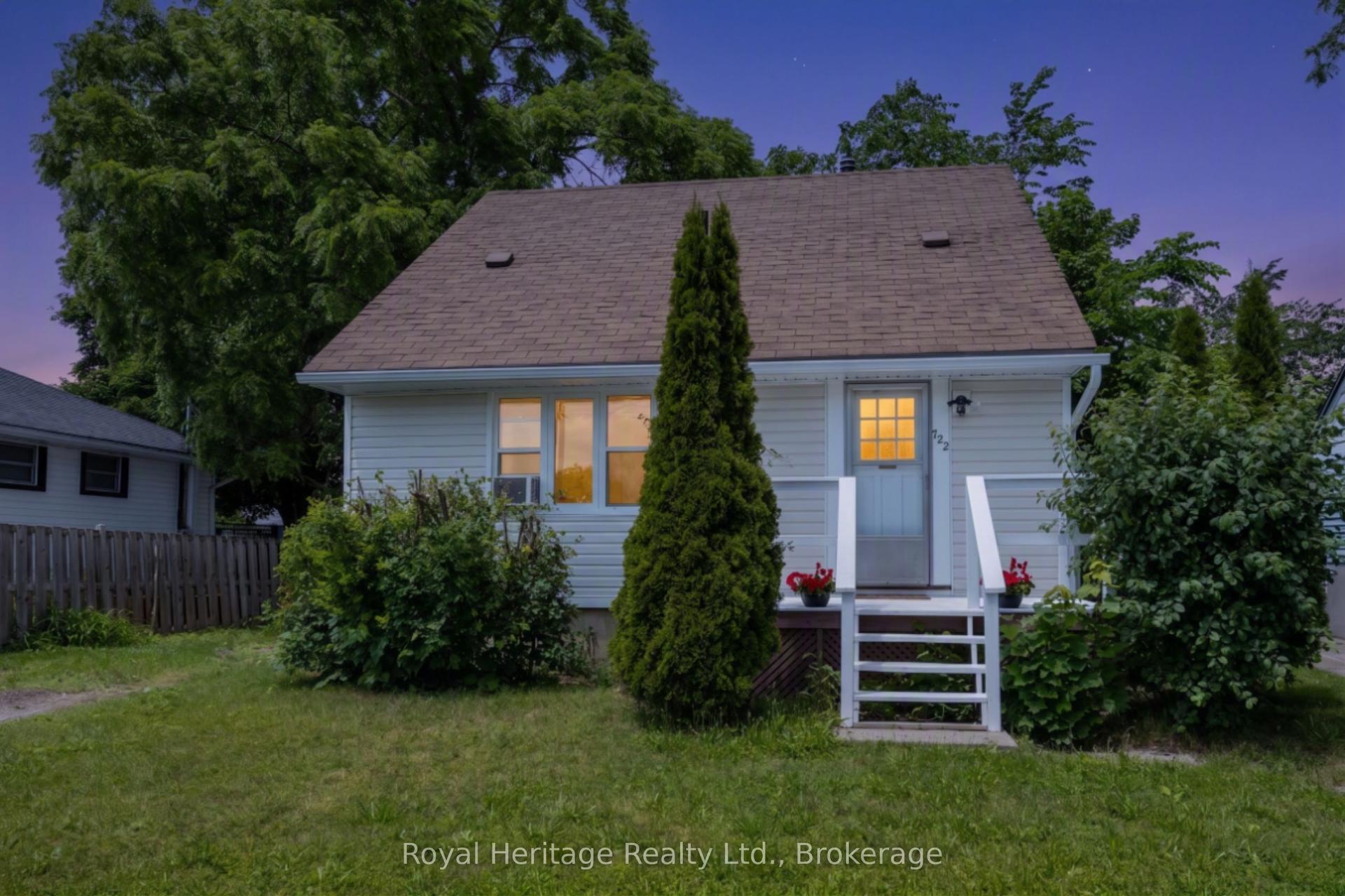 722 Gillespie Avenue, Peterborough — Detached for sale, photo 1