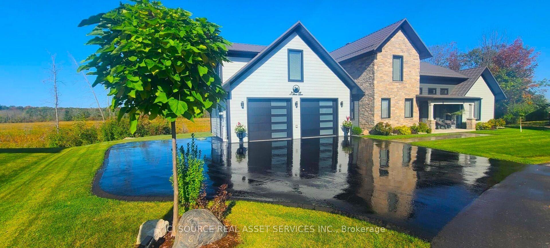 18 Swan Lane, Tay — Detached for sale, photo 1