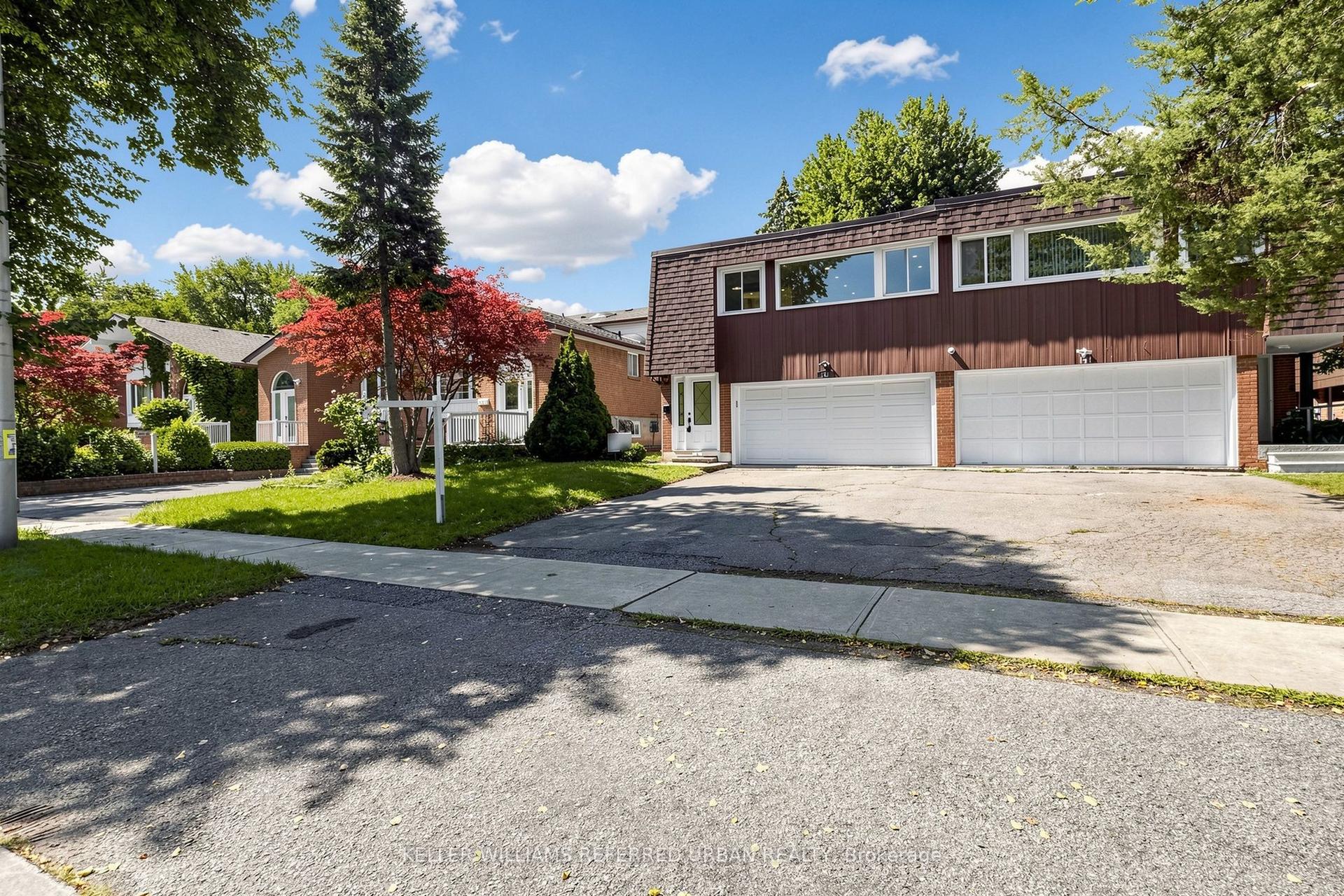 143 Silas Hill Drive, Toronto — Semi-Detached for sale, photo 1