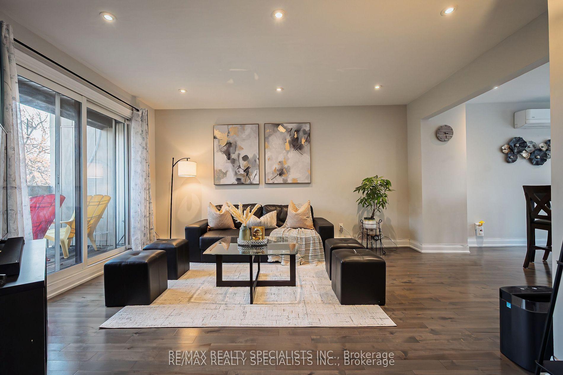 6780 Formentera Avenue 8 #8 — photo 1