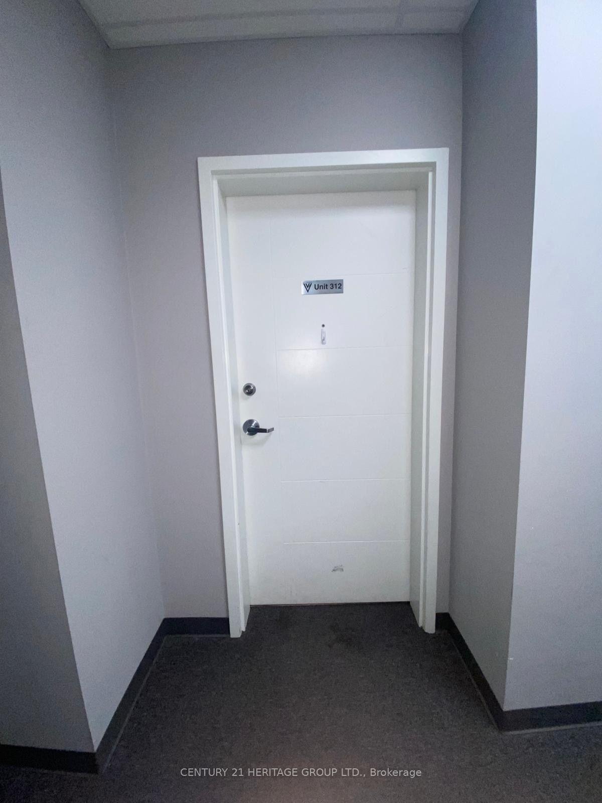 253 Albert Street 312 #312, Waterloo — Condo for lease, photo 1