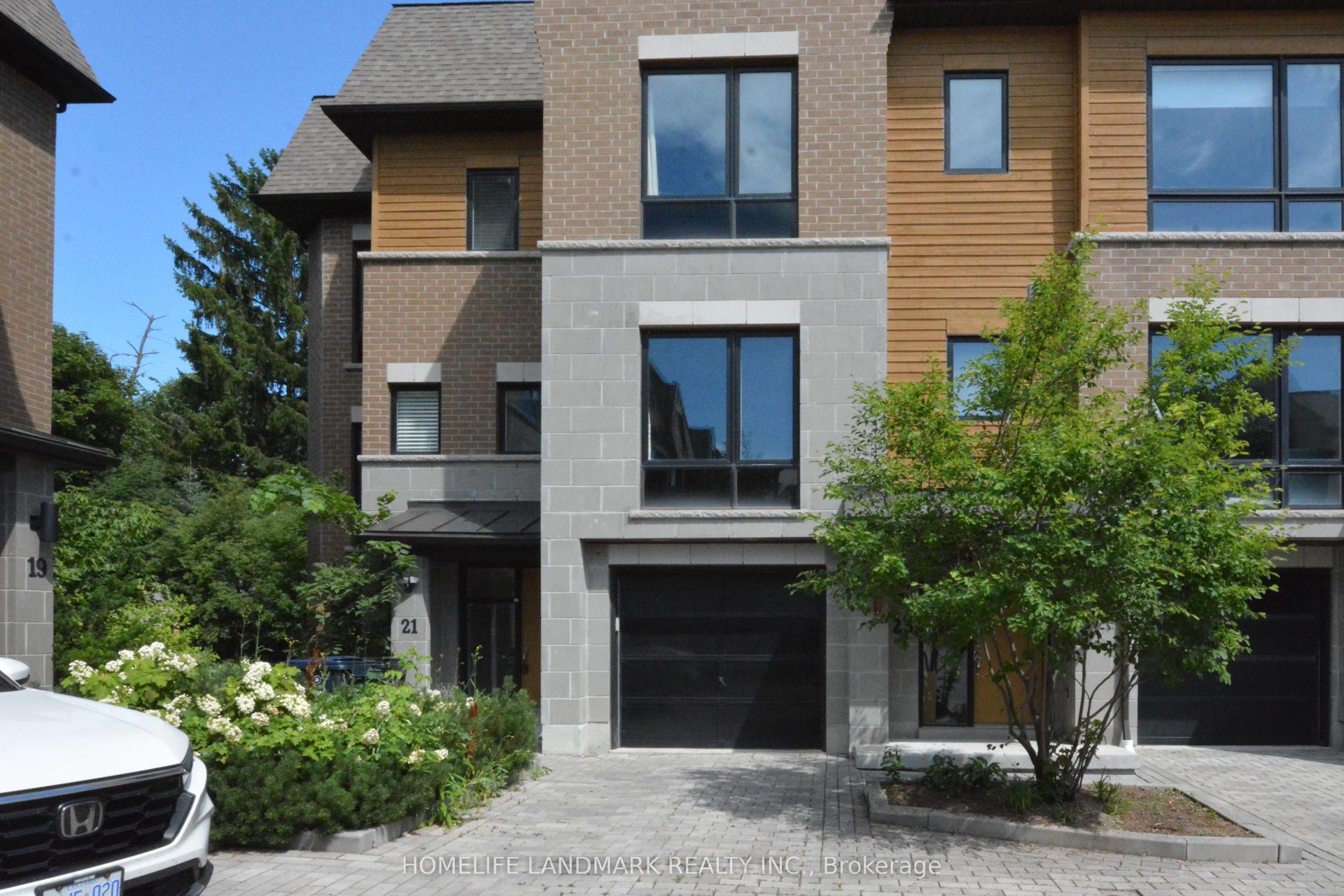 21 Kenneth Wood Crescent, Toronto — Townhouse for lease, photo 1